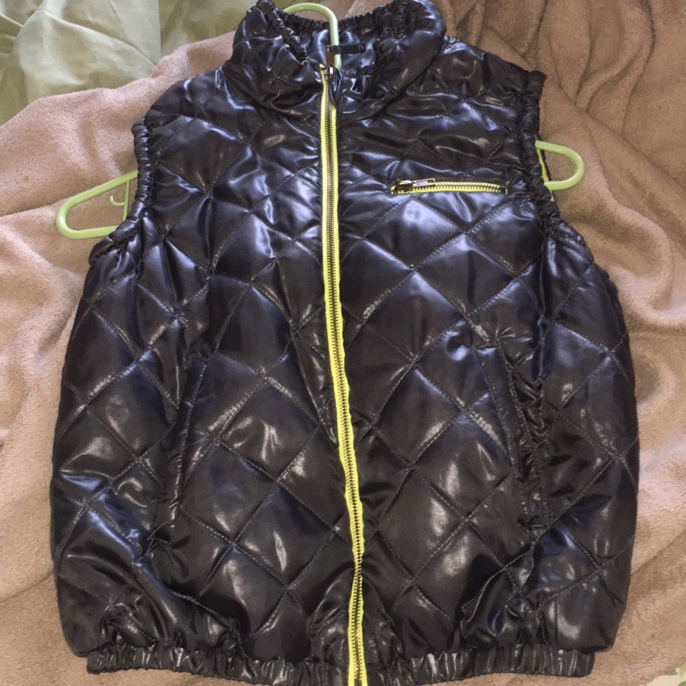 Warm vest